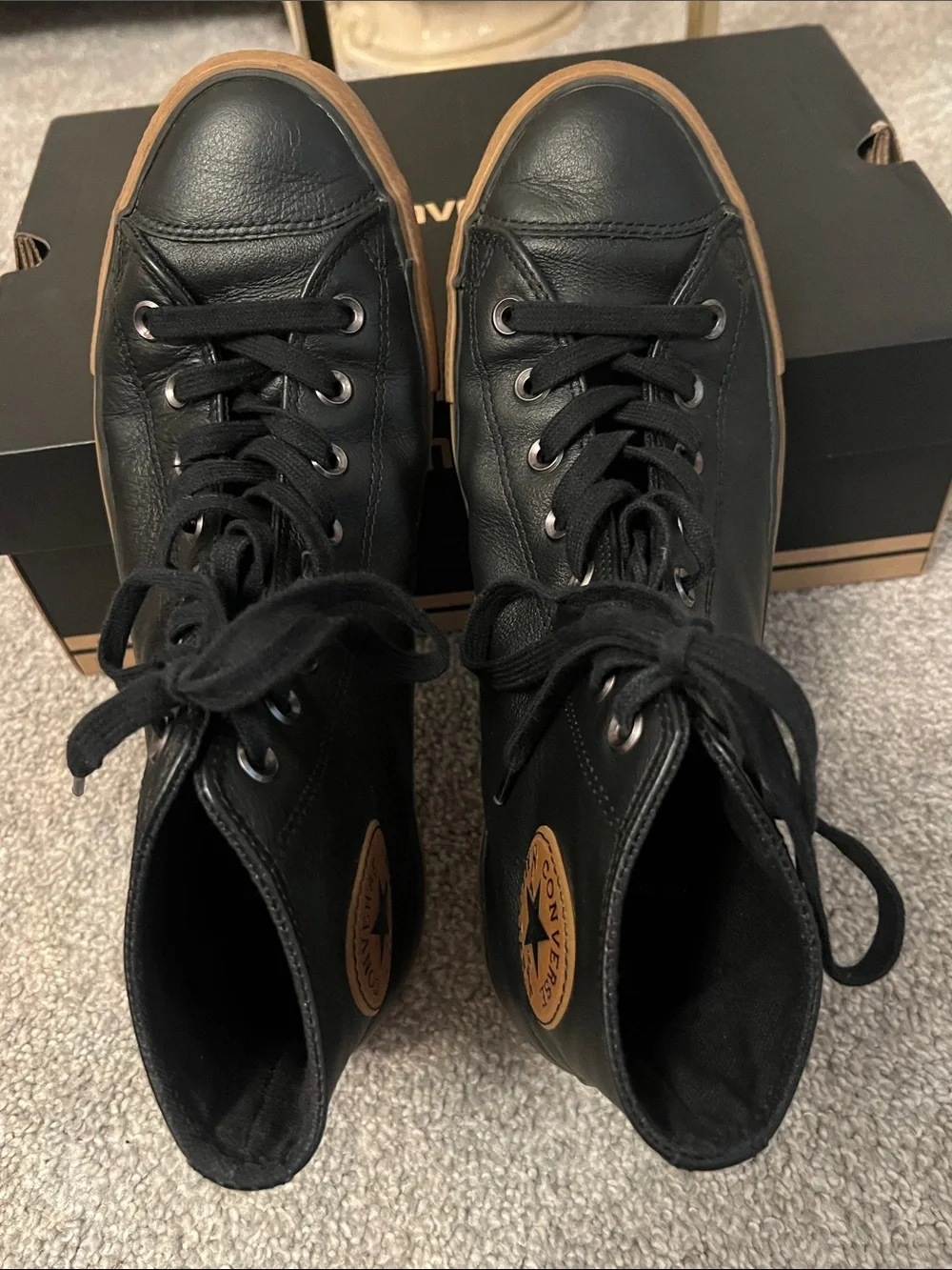 Unisex Converse Chuck Taylor All Star HighTops sz men’s 9/womens 11 🖤🤎 - Picture 5 of 12
